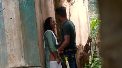 Young College Girl Outdoor Fucking